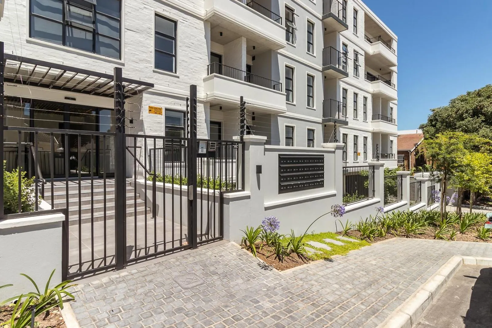 Luxury & Tranquility At Alphen Glen Constantia Apartment Cape Town