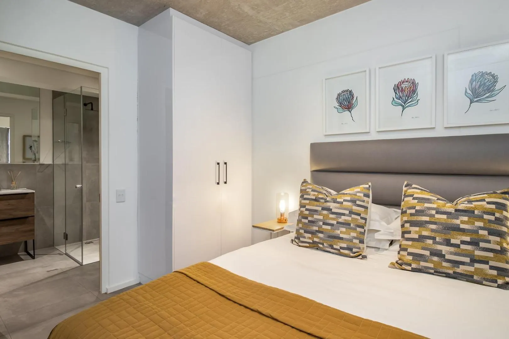 Luxury & Tranquility At Alphen Glen Constantia Apartment Cape Town